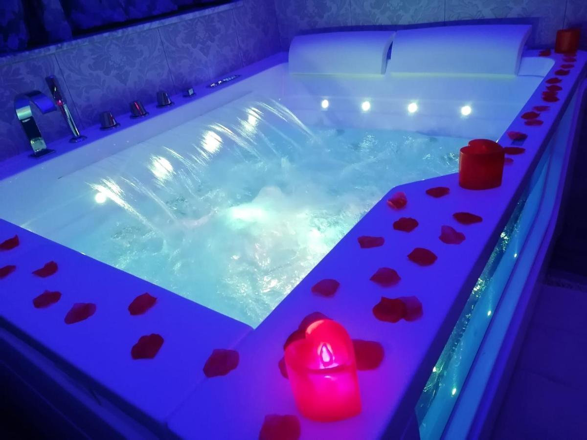 B&B Poesia Affittacamere Таранто Экстерьер фото
