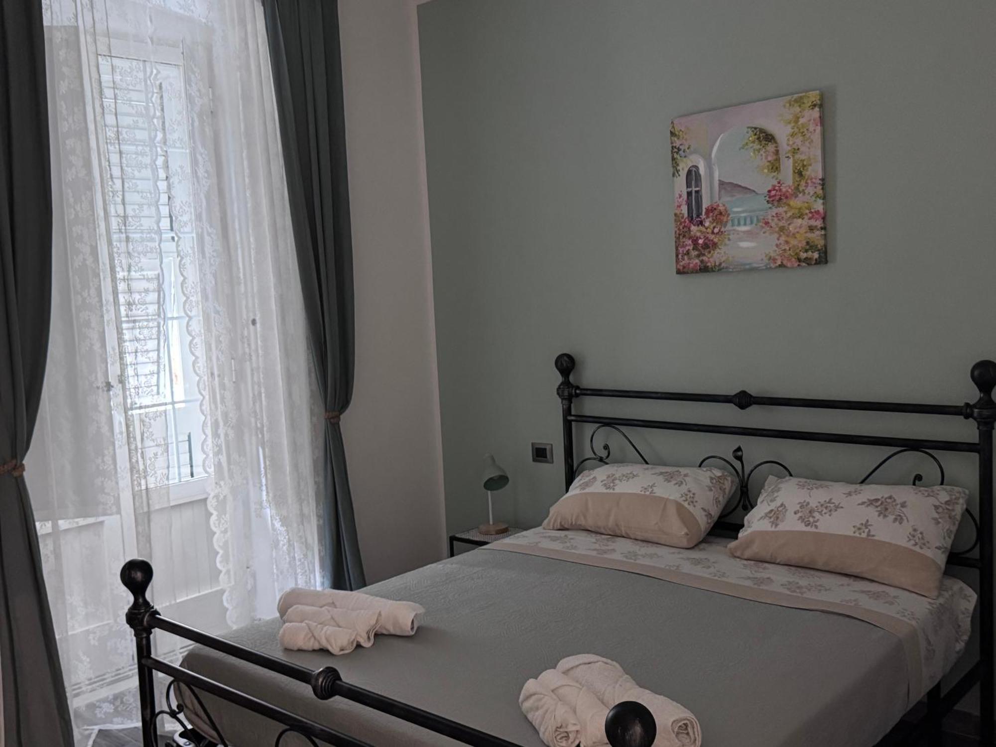 B&B Poesia Affittacamere Таранто Экстерьер фото